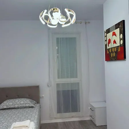 Apartamento Bratti's 2 Near Tirana Center And Mother Teresa International Airport *