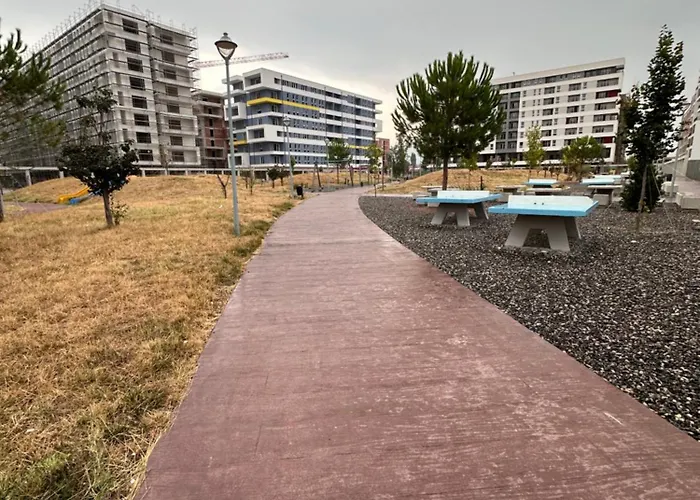 Tirana 2, Beautifull Apartment Near Mother Teresa Int Airport *