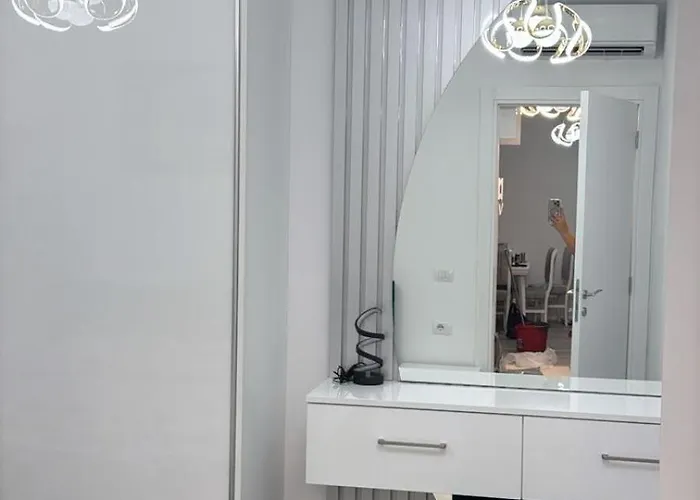 Tirana 2, Beautifull Apartment Near Mother Teresa Int Airport Appartement *