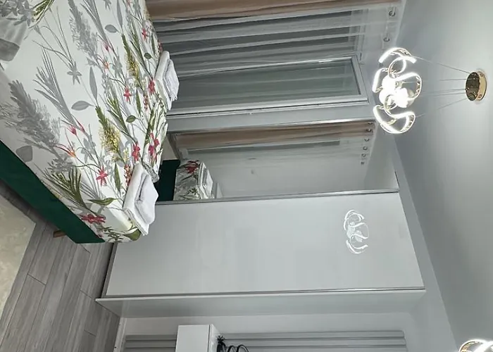 Tirana 2, Beautifull Apartment Near Mother Teresa Int Airport